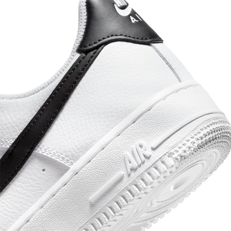 NIKE C/O NIKE WMNS AIR FORCE 1 '07 ホワイト/ブラック/ホワイト/ホワイト DD8959-103