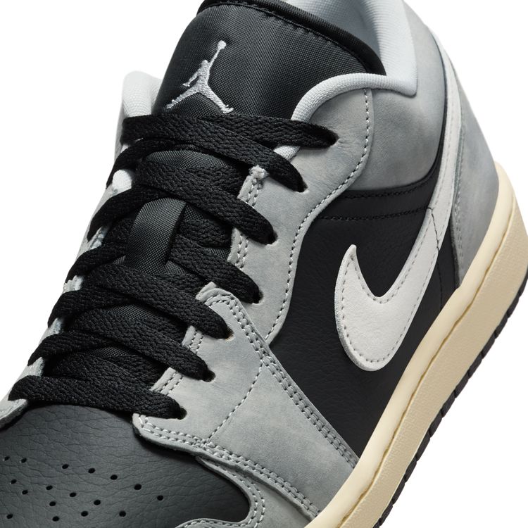 JORDAN BRAND FA25 AIR JORDAN 1LOW SE ライトスモークグレー