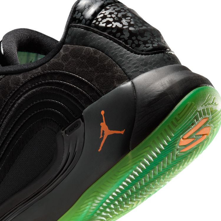 JORDAN BRAND FA25 9/20 JORDAN LUKA 4 PF ブラック/チームオレンジ