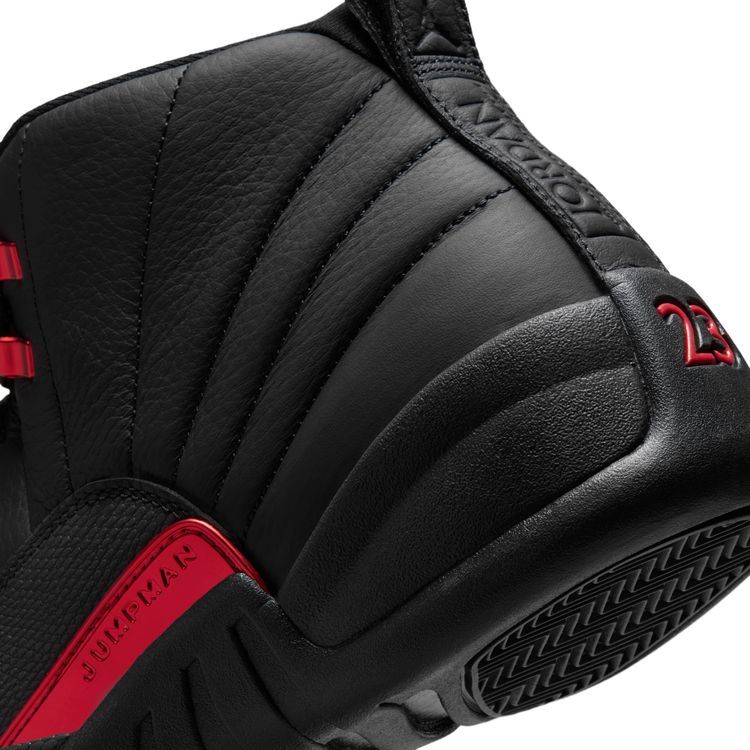 JORDAN BRAND SU26 5/23 AIR JORDAN 12 RETRO ブラック/バーシティレッド CT8013-003
