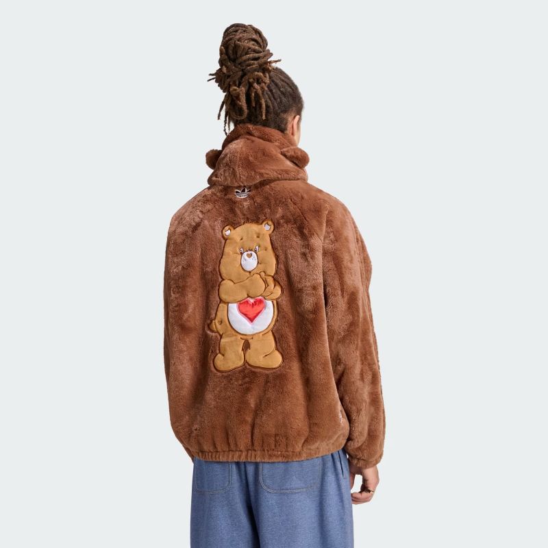 adidas 26Q3 adidas CARE BEAR FUR JKT プリラブドブラウン IA4553