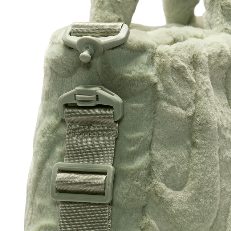 【セール30%OFF】NIKE HO24 NIKE W NSW FX FUR TOTE ジェイドホライズン/メタリックシルバー FZ1323-370