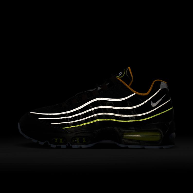 NIKE SU26 NIKE AIR MAX 95 BIG BUBBLE ブラック/ホワイト-ゴールドリーフ-ペア IR5901-010