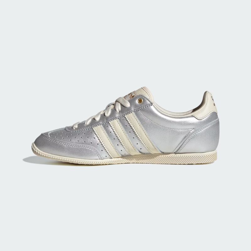 adidas 25Q4 11/1 JAPAN W シルバーメタリック/クリームホワイト/ゴールドメタリック KI8494