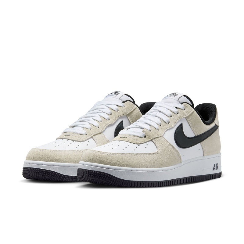 NIKE SU25 4/1 NIKE AIR FORCE 1 '07 LV8 ホワイト/ホワイト