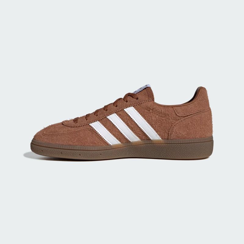 adidas 26Q3 7/15 adidas HANDBALL SPEZIAL W サプライヤーカラー/フットウェアホワイト/ガム KK4932
