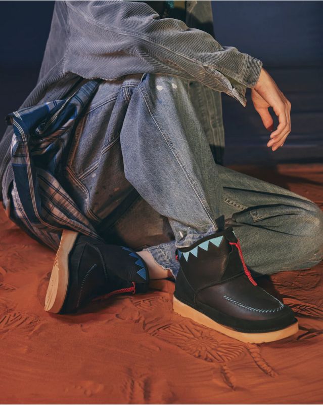 Liberaiders 25FW 9/15 UGG x LIBERAIDERS CAMPFIRE BLACK 749022514 ブラック