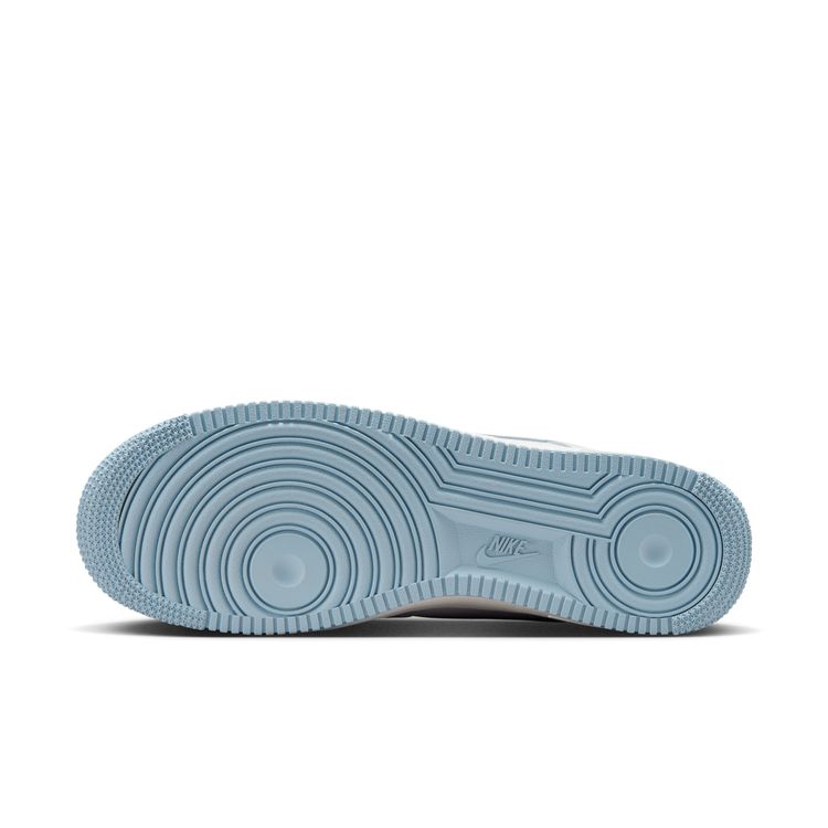 NIKE SU26 NIKE AIR FORCE 1 '07 ホワイト/フォトンダスト-セイル-ライトアーモリーブルー IH4461-100