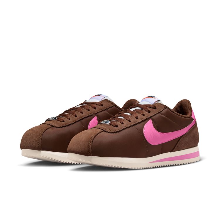 NIKE HO25 NIKE WMNS CORTEZ ファウナブラウン/ピンクスペル-セイル-ホワイト DZ2795-203