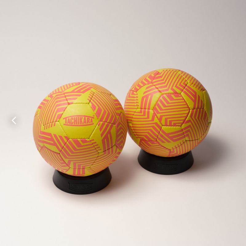 TACHIKARA 26SP GUM FOOTBALL 4.5 HF4-317 ウルトラライム/ホットレッド