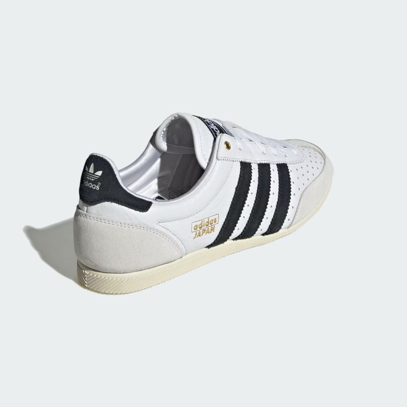 adidas C/O JAPAN W フットウェアホワイト/コアブラック/ゴールドメタリック IH5489