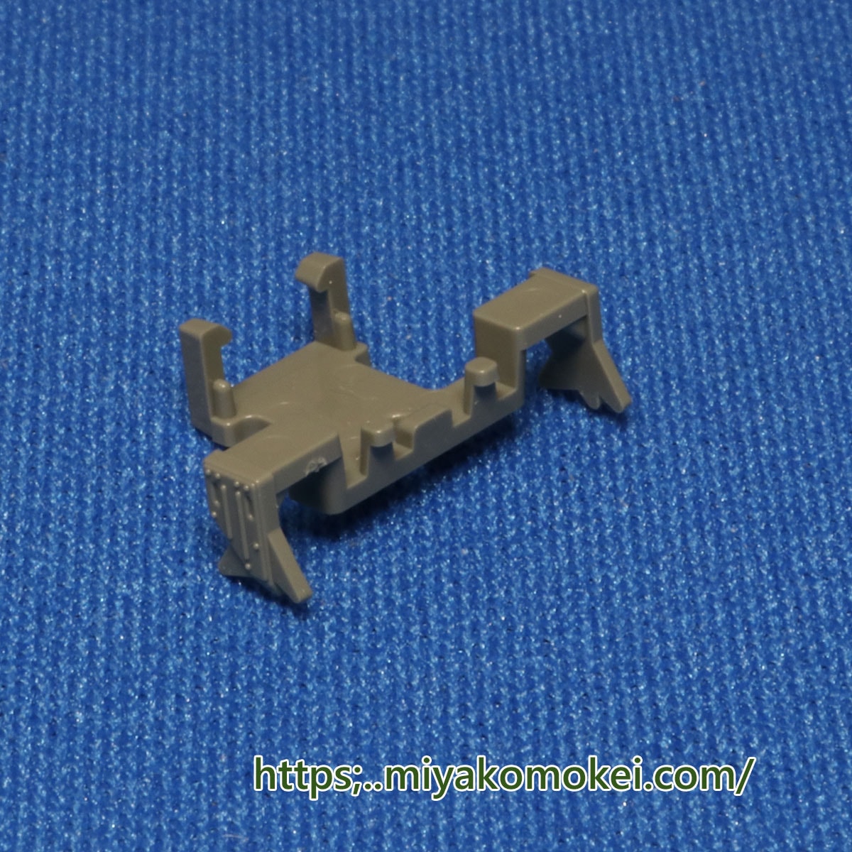 N) Z04-10899 681系 車端部床下機器B ※メール便対応商品 | Nゲージ