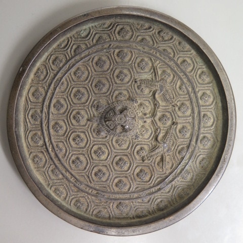 古鏡】 室町期 双鶴小菊文亀鈕鏡 （美品） | 古鏡,和鏡 | ヤマト 
