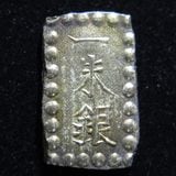 �ڸŶ��� ���������� Ut���ȡ�������ʡ�