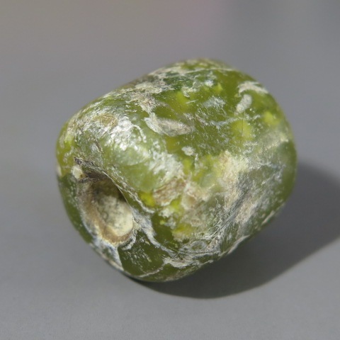美石徳島産蛇紋石