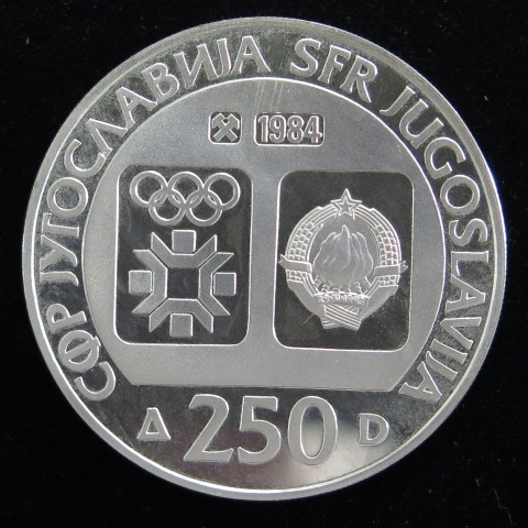 ڳ 桼ӥ 饨ܸ 250ǥʡץ롼ն 1984ǯ̤ѡ