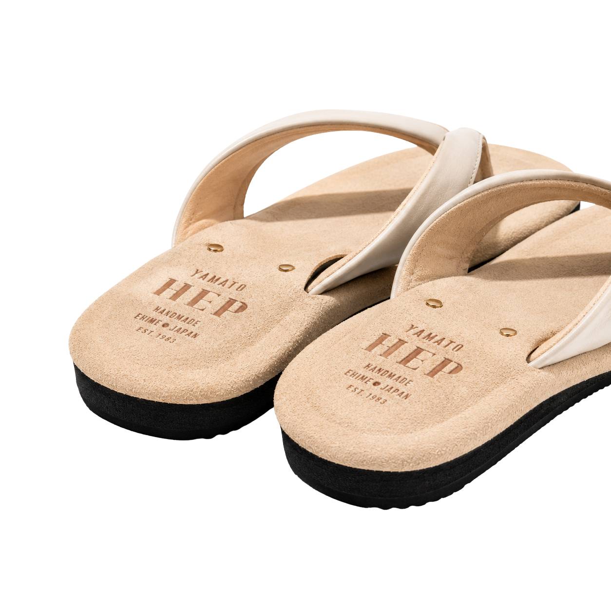 TOES4 WHT MENS
