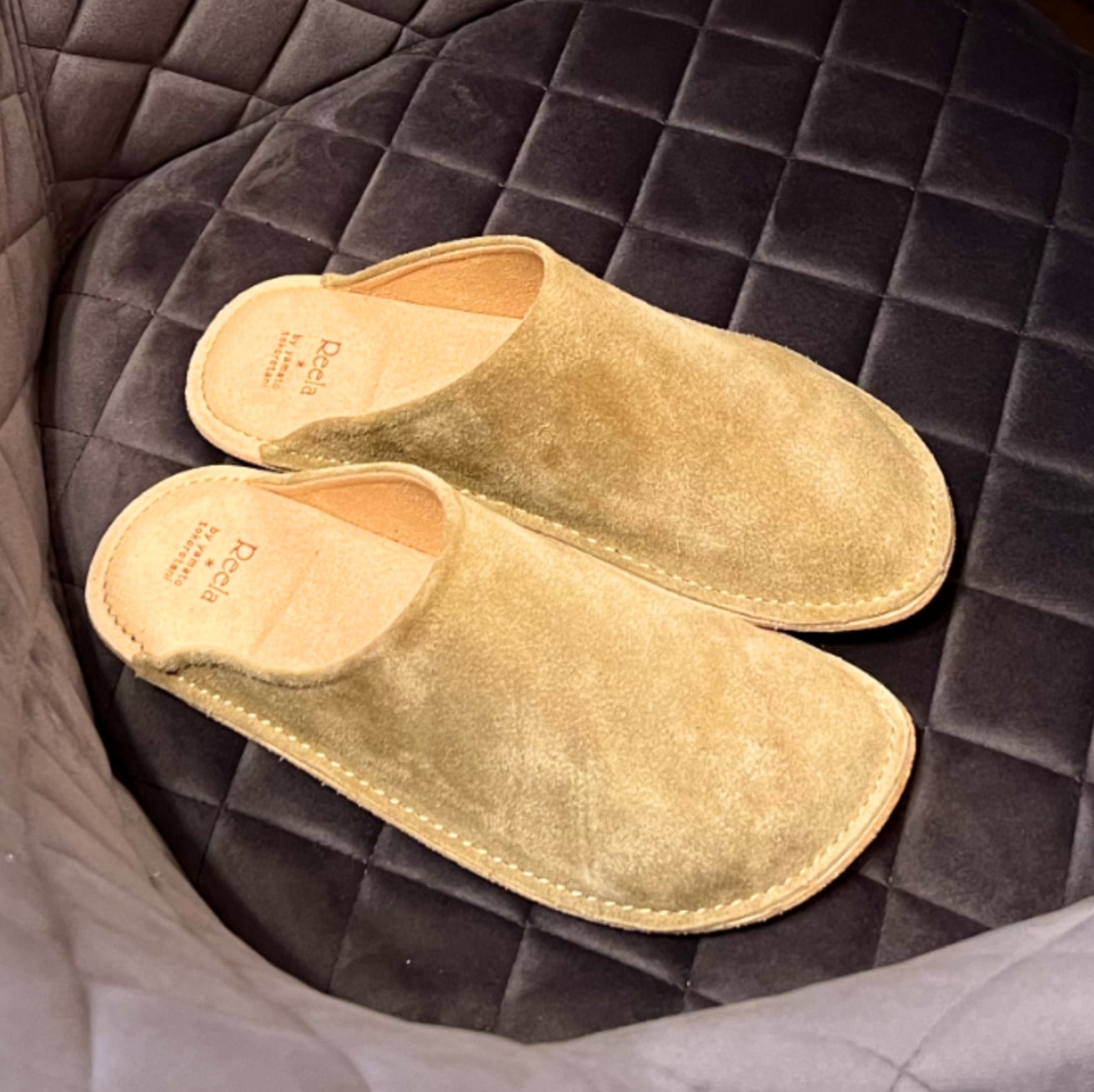 ベロアレザー BEG(ベージュ)