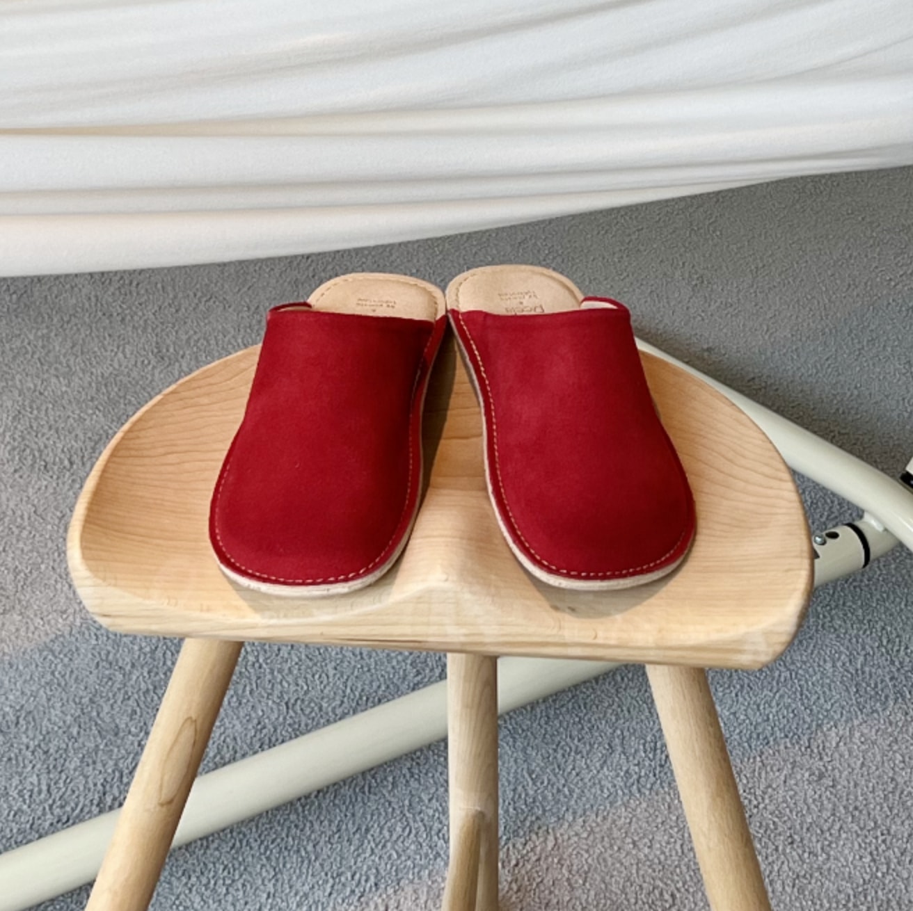 ベロアレザー RED(レッド)