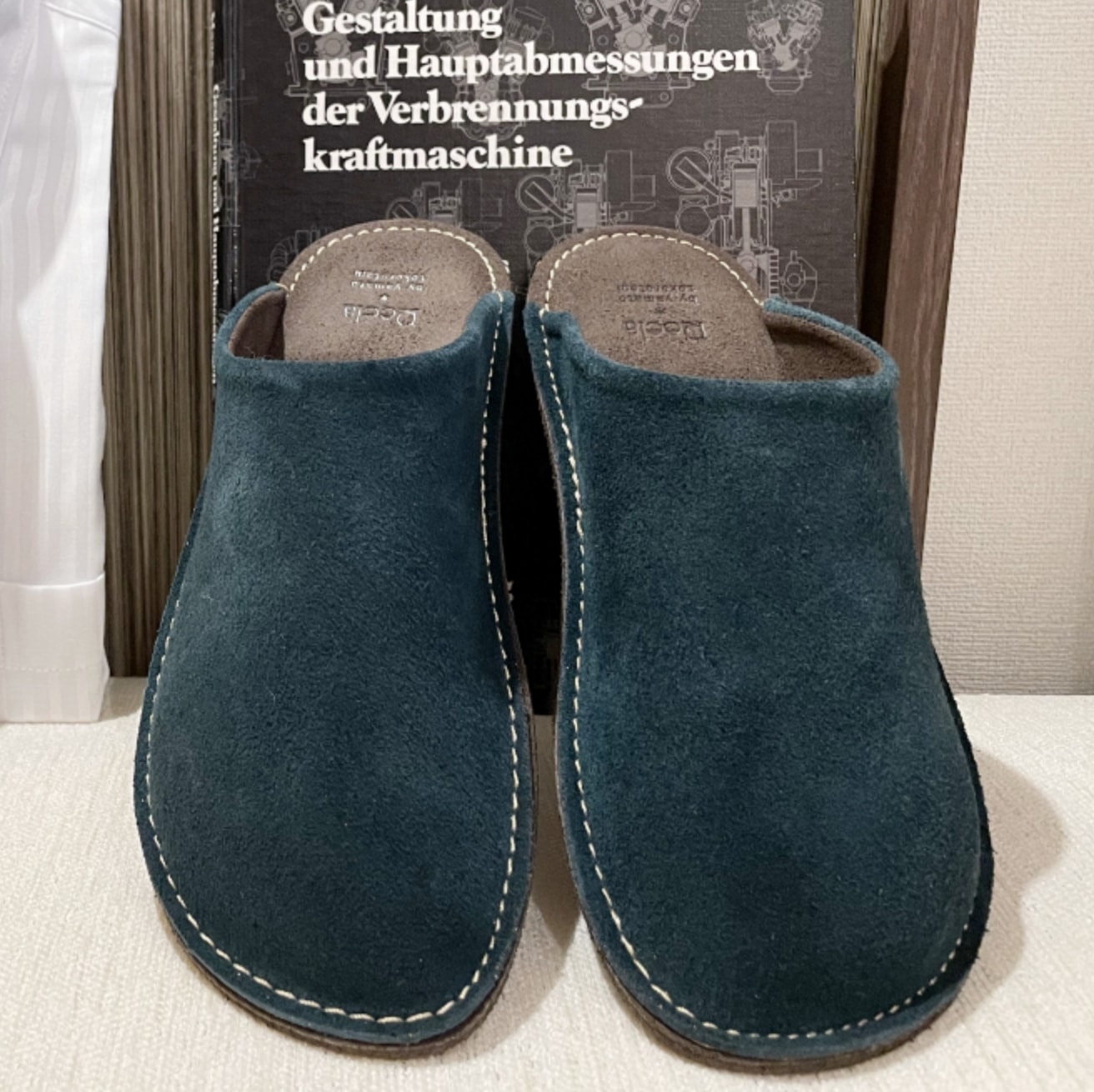 ベロアレザー NVY(ネイビー)