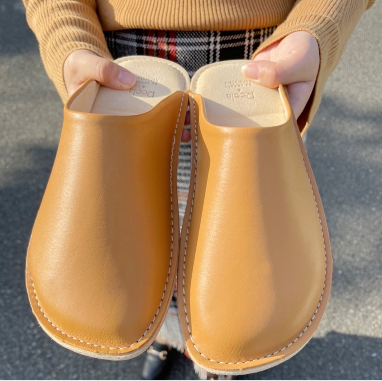 グロスレザー CML(キャメル)