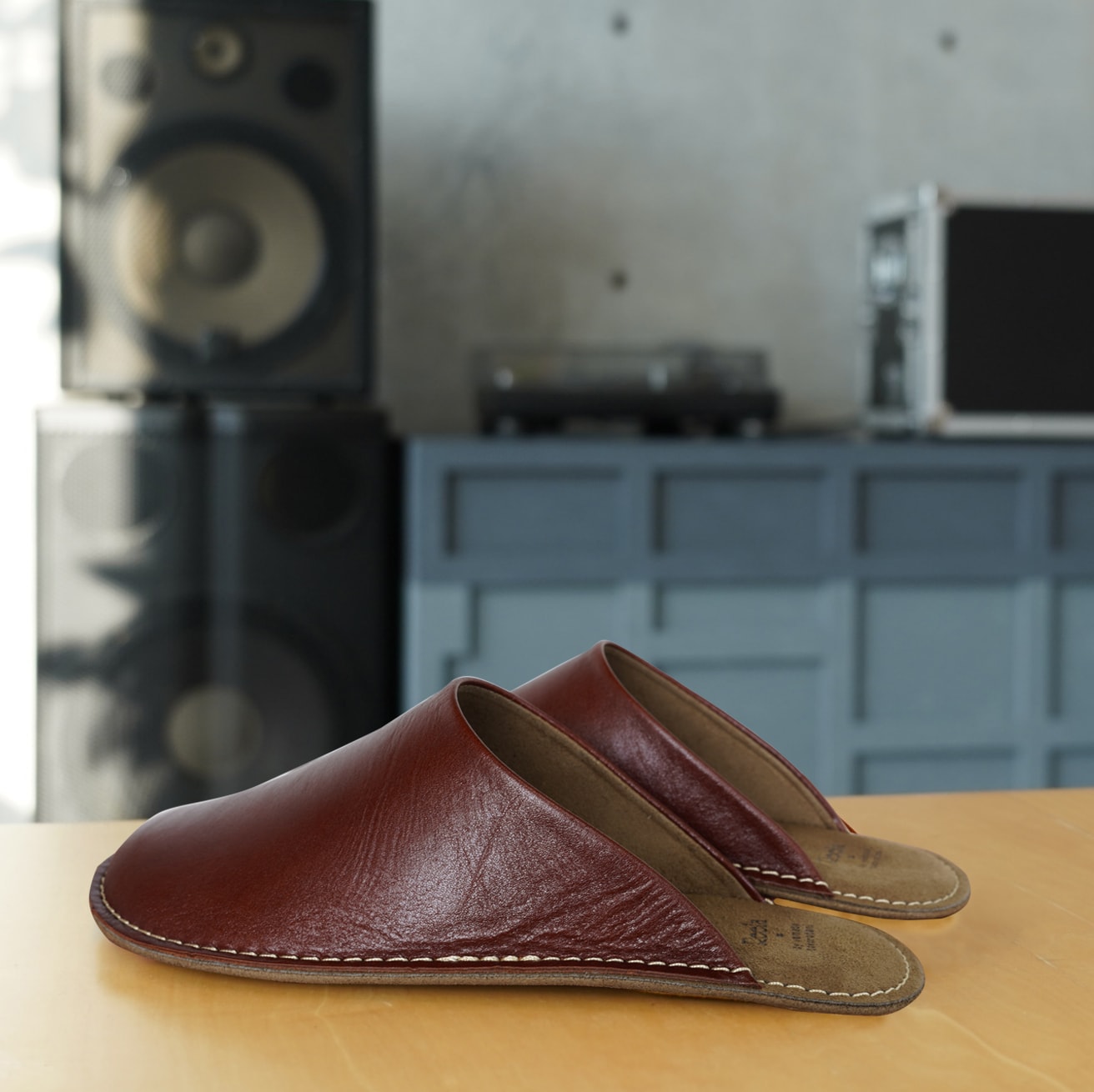 グロスレザー RBR(レッドブラウン)