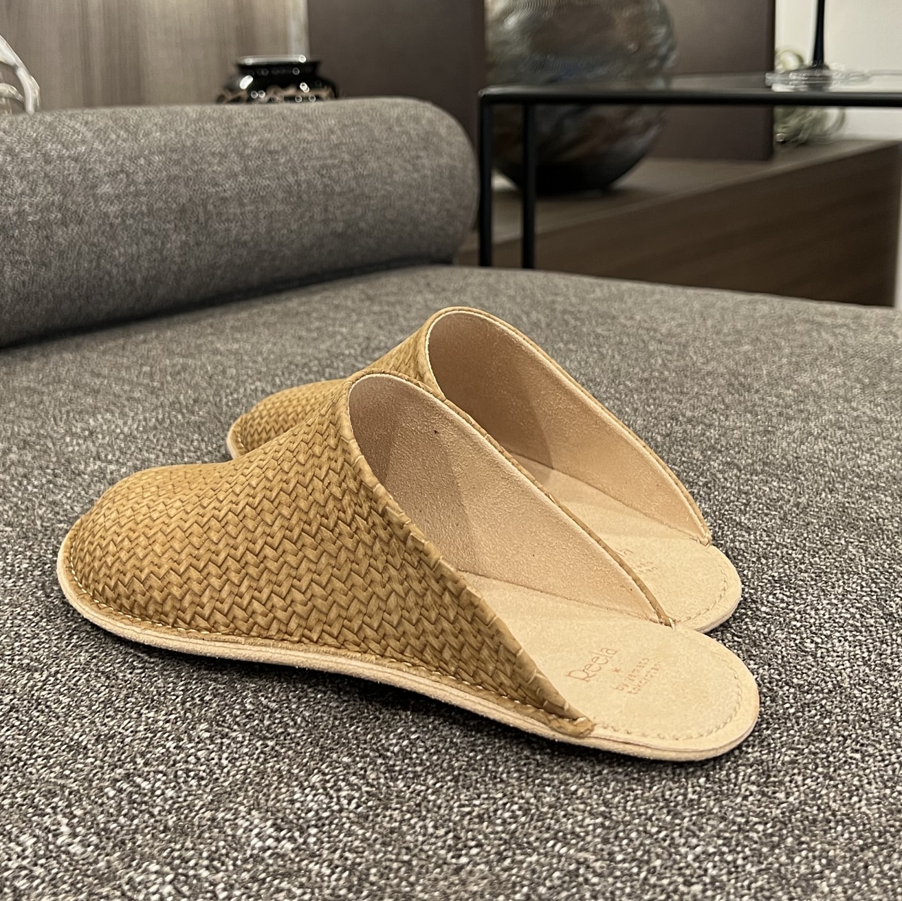 エンボスレザー BEG(ベージュ)