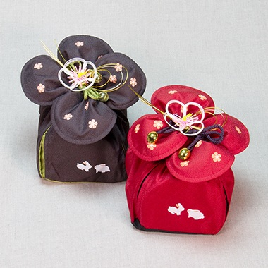 舞うさぎ 朱赤 (UR-10Y)