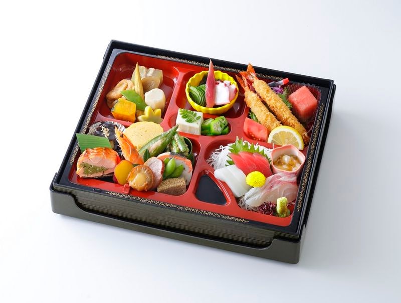 膳割子(ご飯なし)【お持ち帰り容器（刺身あり）】   
