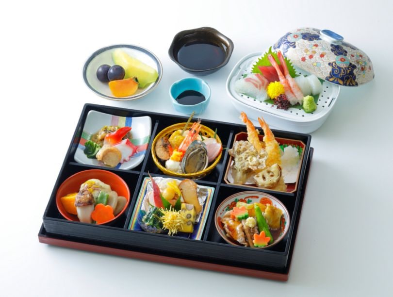 会席松花堂【お持ち帰り容器（刺身なし）】