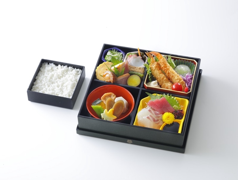 松花堂【お持ち帰り容器(刺身あり)】
