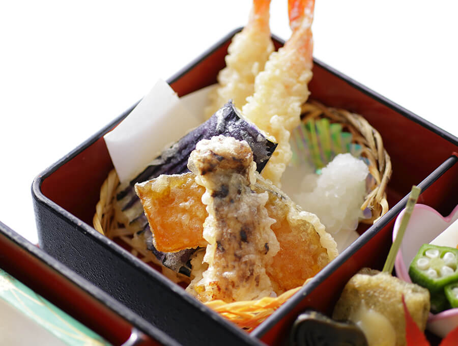 ＜期間限定＞ 吹寄せ 松茸ご飯セット