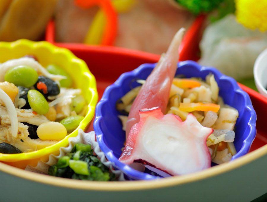 日替り 刺身入り (水曜日・土曜日)