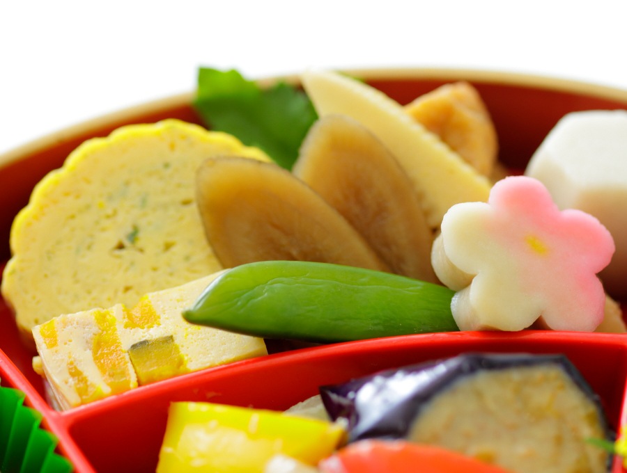 日替り 刺身入り (火曜日・金曜日)