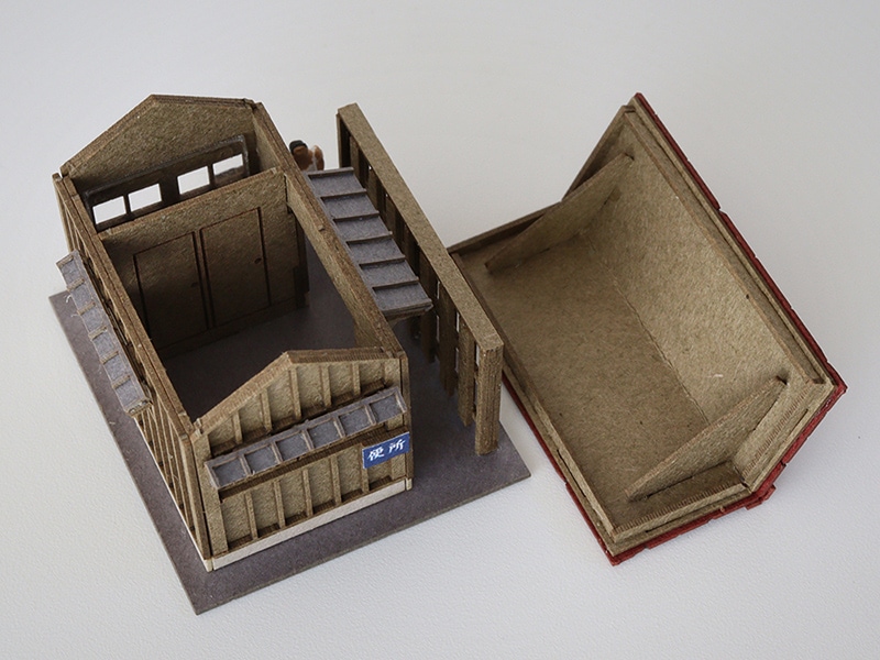 【着色済ペーパー製組立キット】　便所小屋A(1/150)（梅桜堂クリックポスト対象商品）