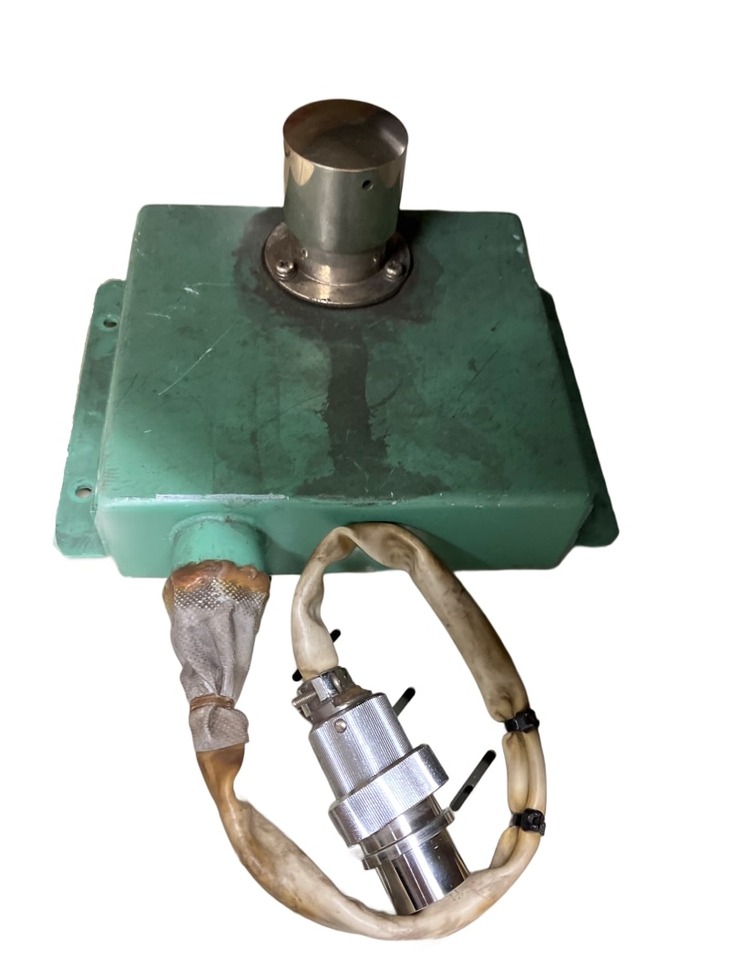 【つくばエクスプレス】前照灯減光スイッチ（足踏みスイッチ）