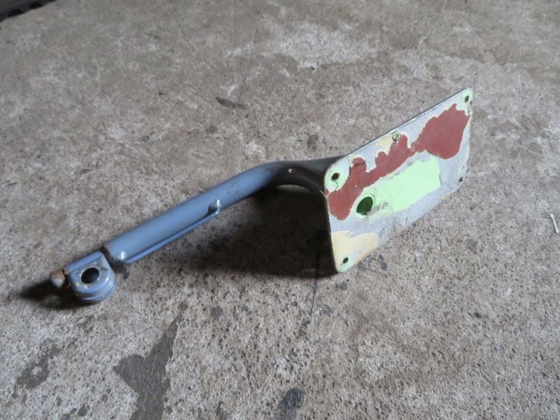 運転席側ミラー台（ミラーなし）YR2002形