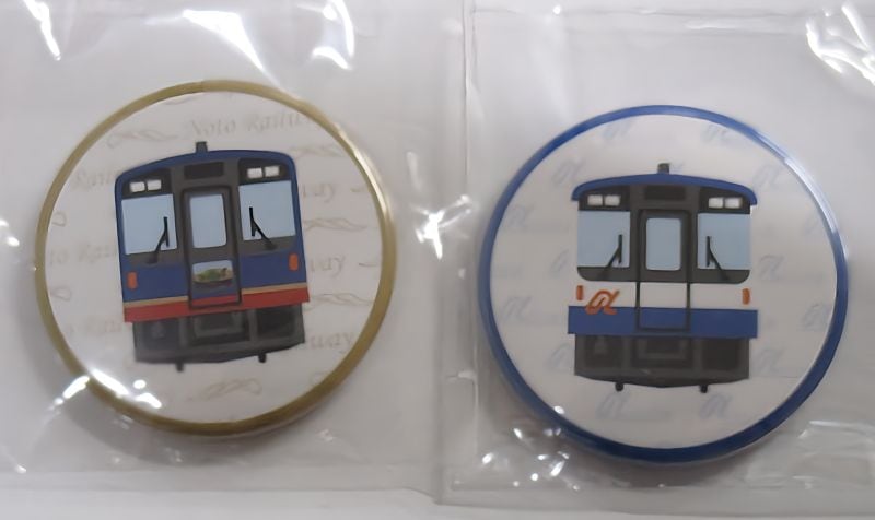 のと鉄道　のと鉄道缶ﾊﾞｯｼﾞ　NT200、NT300）【のと鉄道Ａ梱包対象商品】