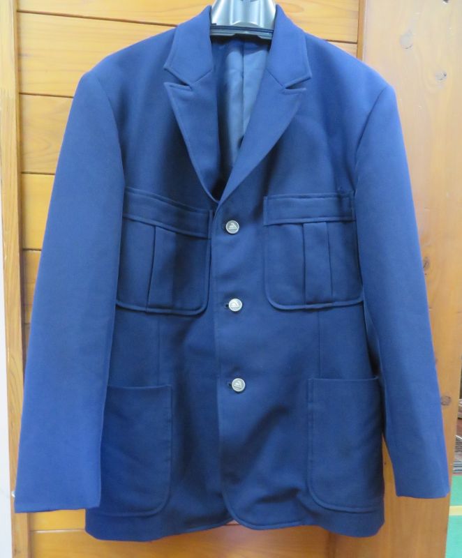 旧運転士制服