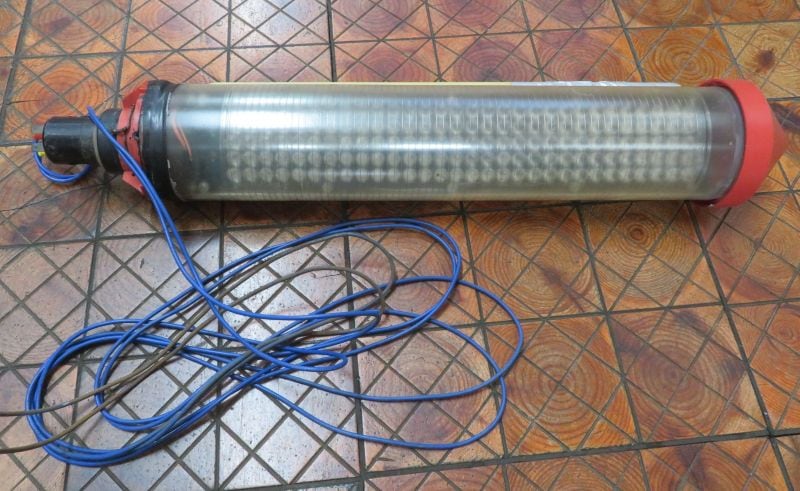 特殊信号発光機