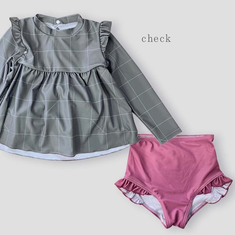 セパレート水着 minau