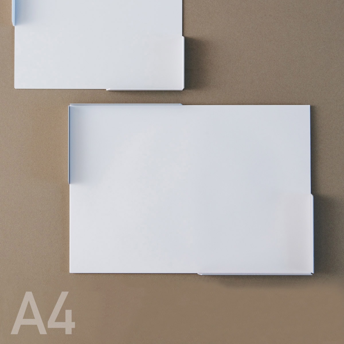 【 PAPER SERVER A4 】A4用紙サイズぴったりのペーパートレイ