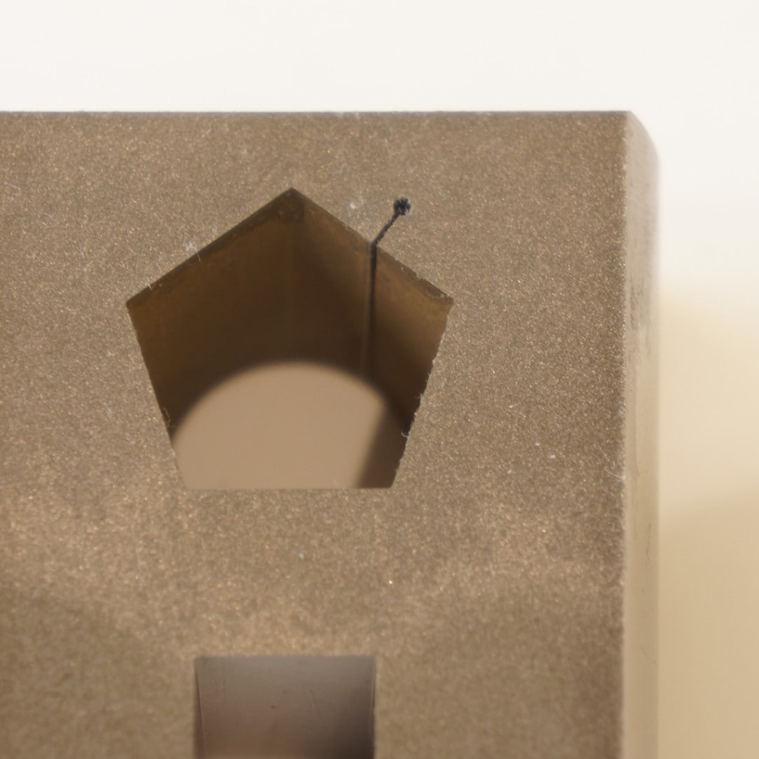 【サンコレ】003-03 ワイヤーカット端材　C