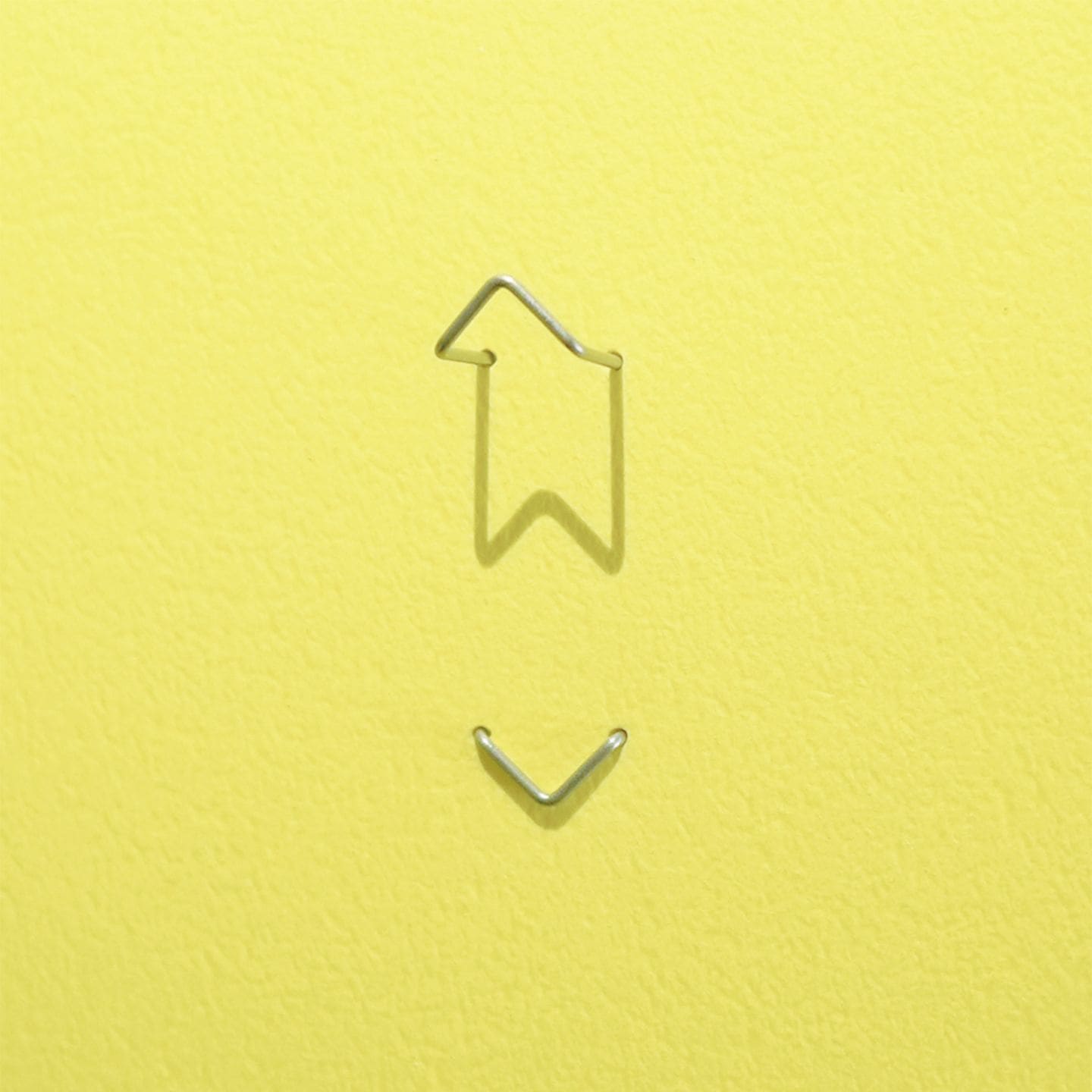 【WALL CLIP PIN】はさむ・かける・おく で壁が片付く、飾れる石膏ボード用ピン