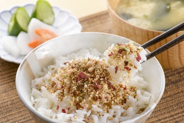 自然薯あられふりかけ（パウチタイプ）