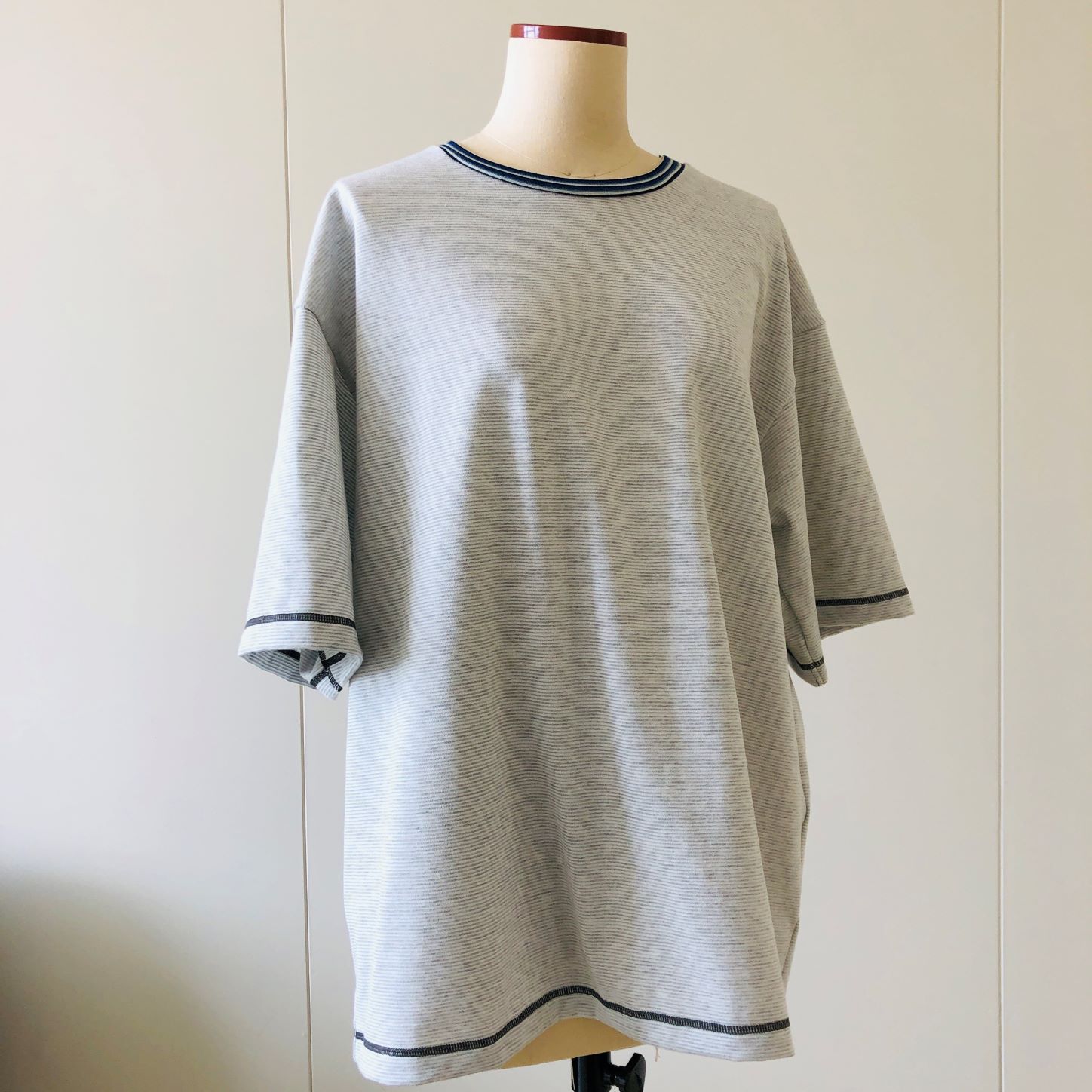 のこりいとシャツ（グレー・ブラック・ピンク）