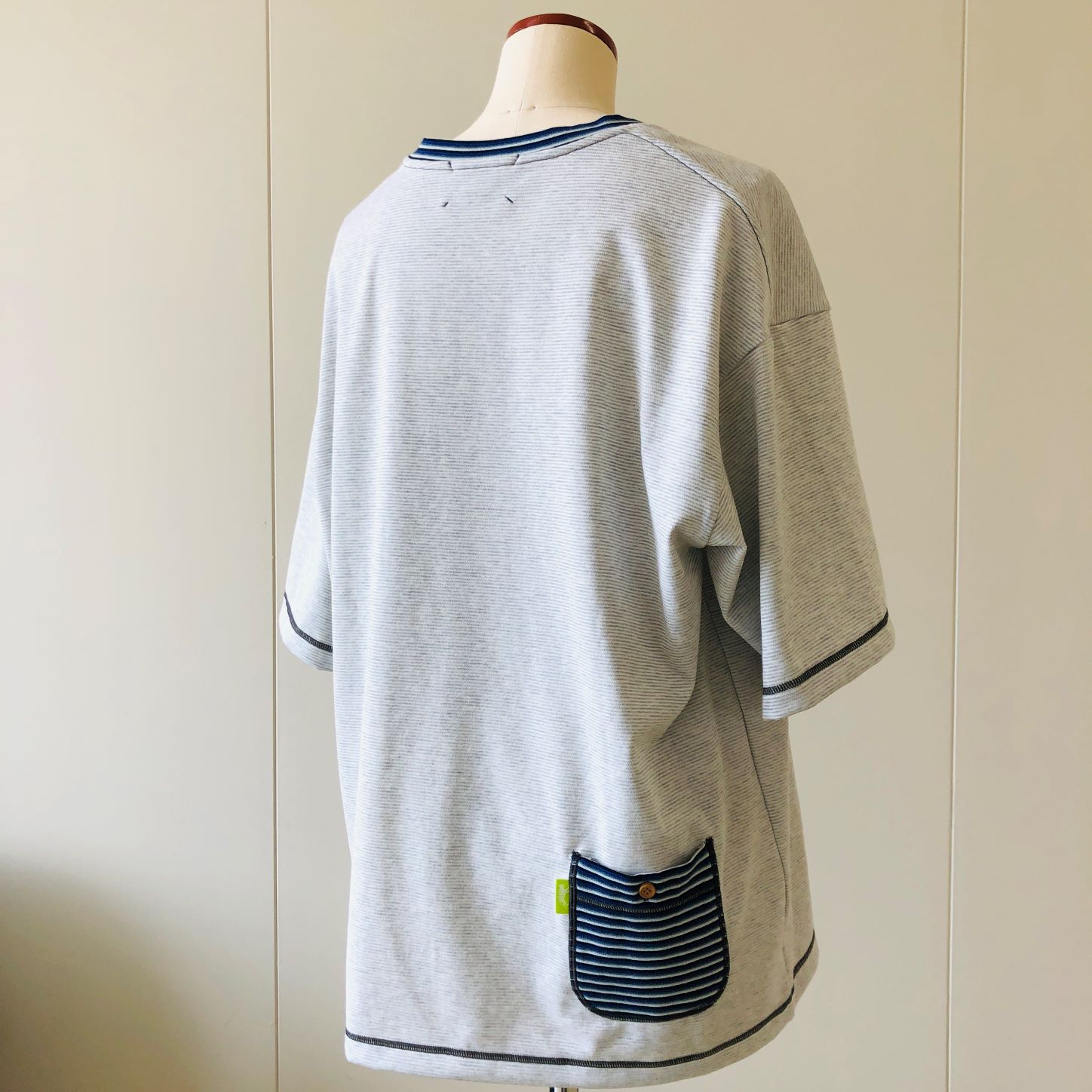 のこりいとシャツ（グレー・ブラック・ピンク）