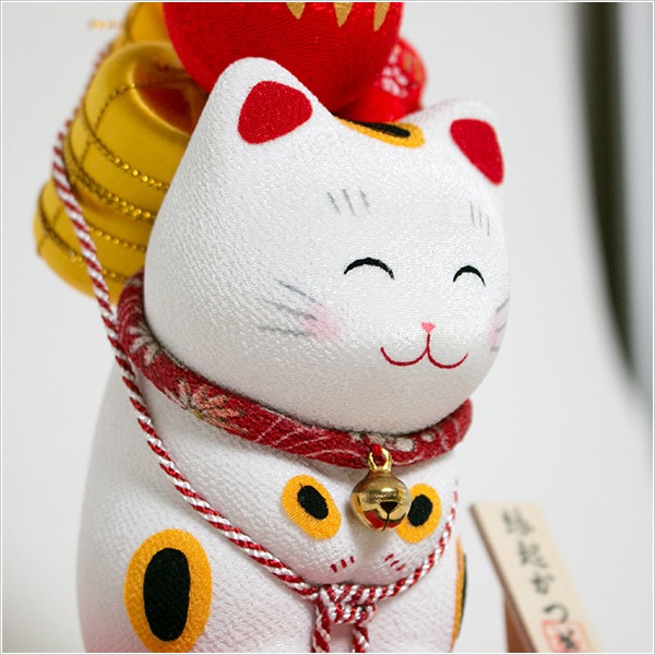 縁起かつぎ招き猫（縁起づくし）