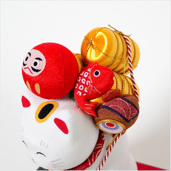 縁起かつぎ招き猫（縁起づくし）