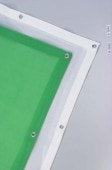 防炎ラッセルメッシュシート 《グリーン》 1.8m幅×3.4m （15枚入）|メッシュシート|シート・フィルム・カバー